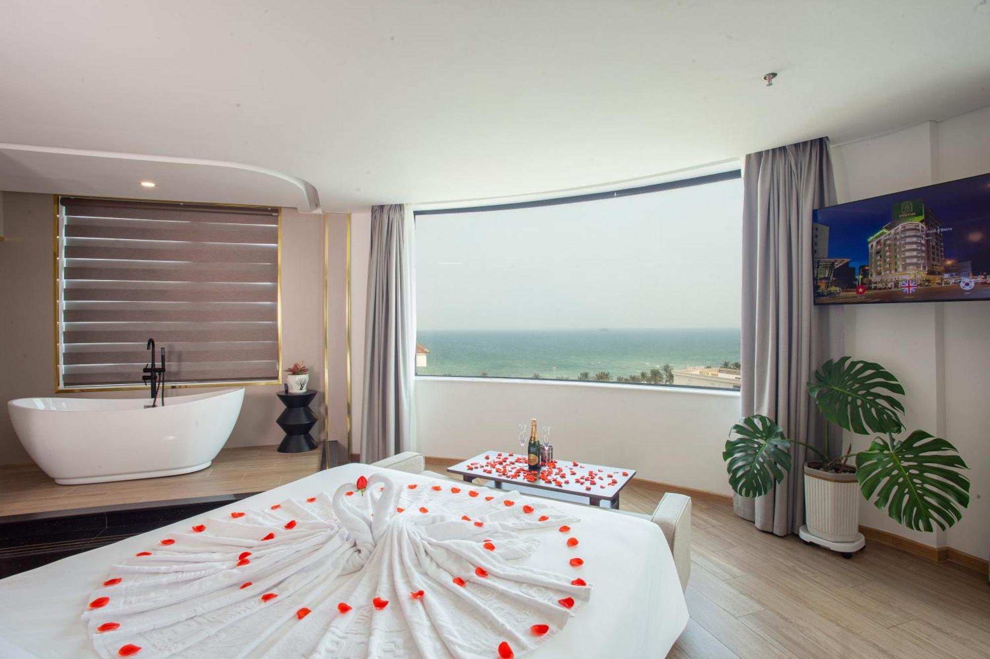 Pama Boutique Hotel & Bistro Danang Exterior photo